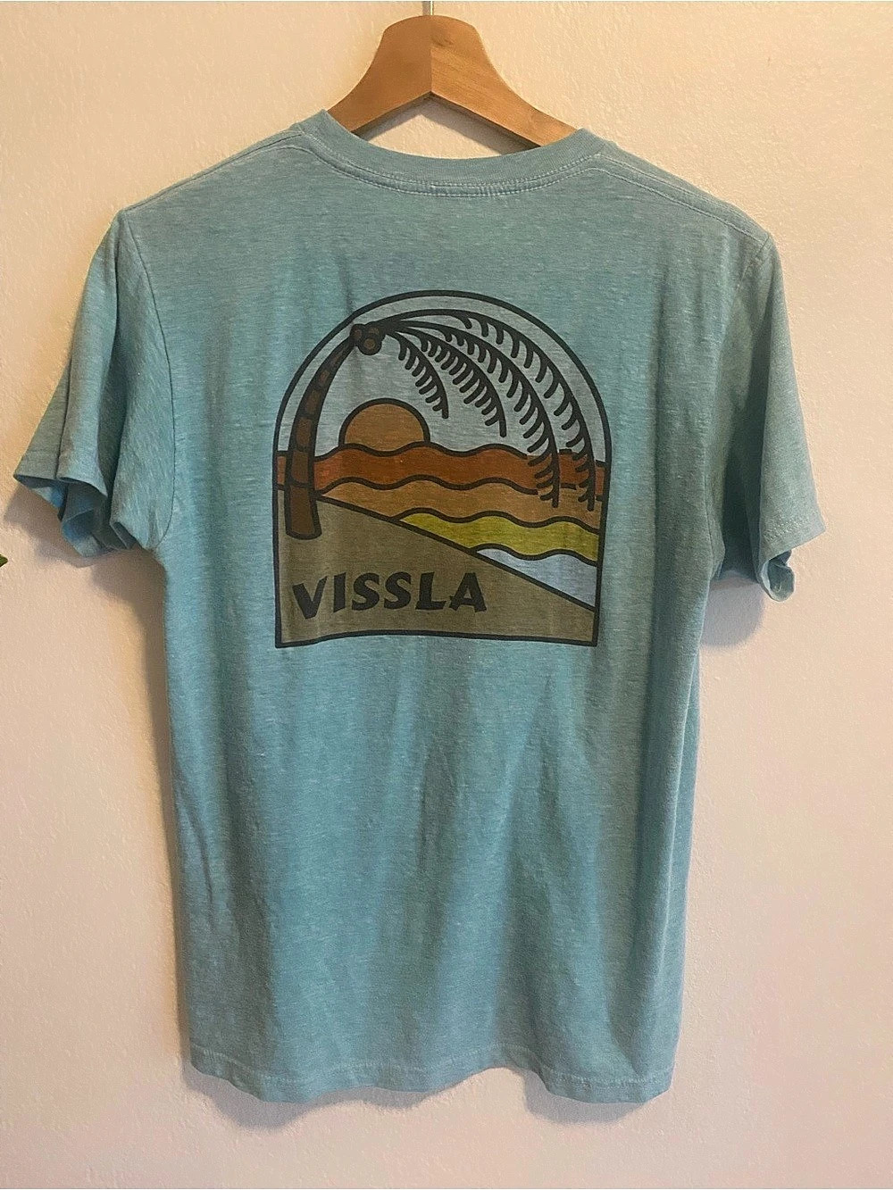 Vissla Everyday Heather Graphic Tee in Blue Size Small Like New